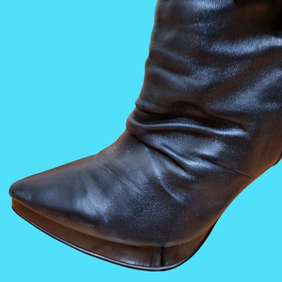 Y2K Aldo Black Leather Booties Ankle Boots Size 6 Pointed Toe Stiletto EUR 36 - Picture 4 of 16